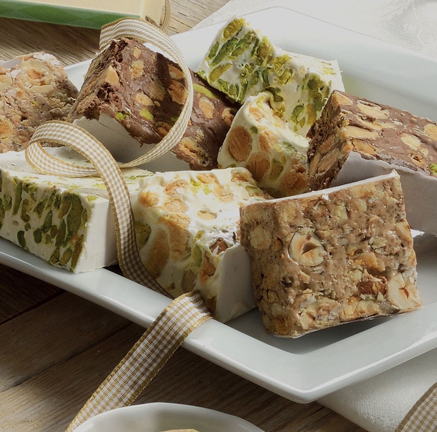 Az olasz édességek különlegessége: Torrone